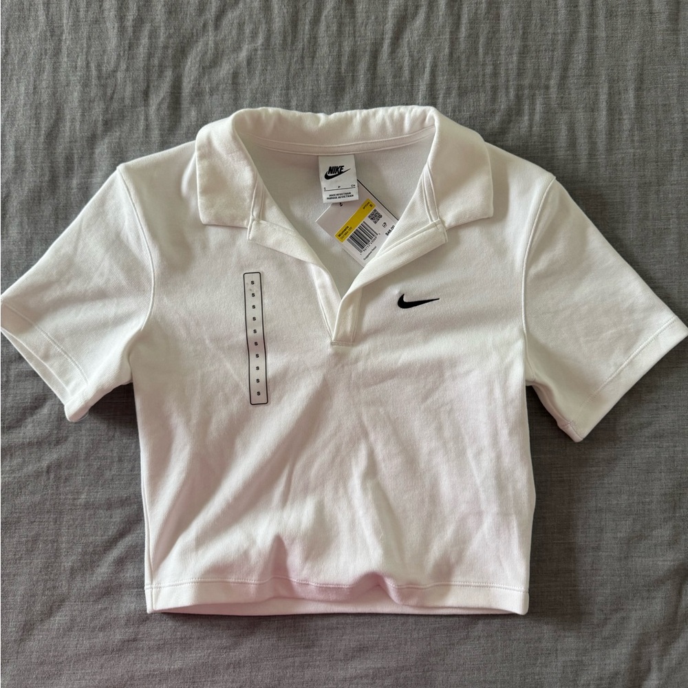 Brand new Nike collared crop top